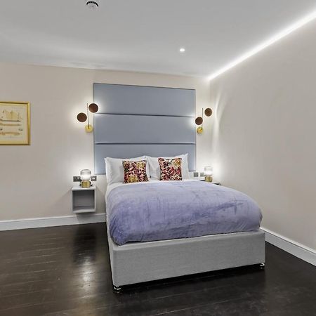 Modern Studio Flat Londra Exterior foto